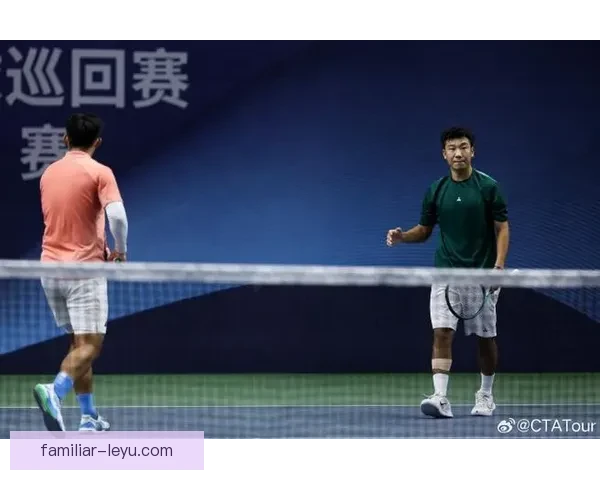新赛季网球巡回赛焦点对决引发全球球迷热议与新星崛起成焦点话题