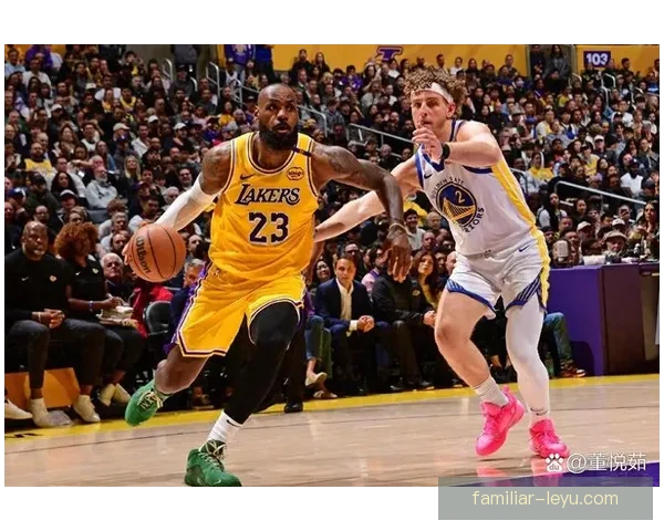 詹姆斯率湖人逆转勇士西部格局再起波澜焦点大战引爆季后赛前景悬念