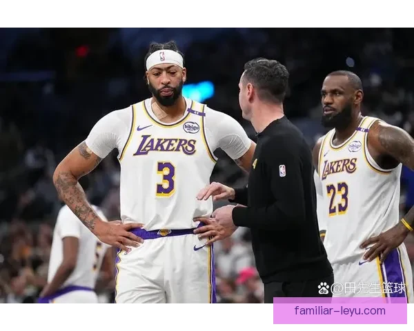 湖人逆转勇士险胜詹姆斯关键三分引爆全场热议